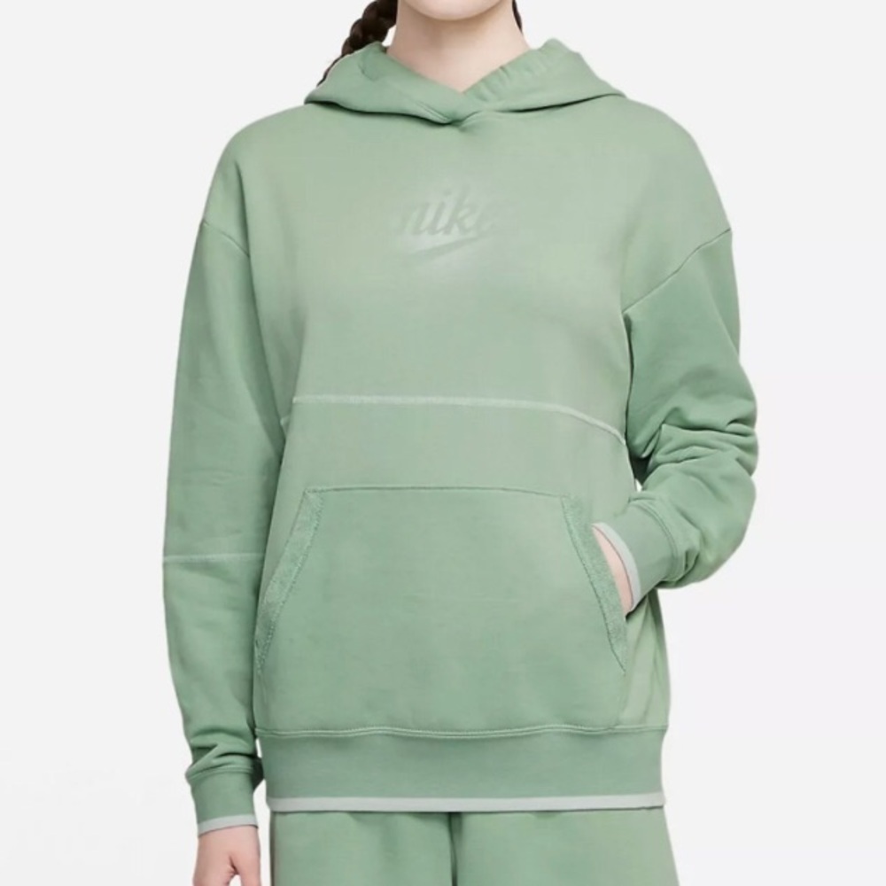 Women’s “Dusty Green” Nike Seasonal Classics Oversized Washed Hoodie Size S